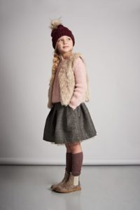 fluffy_jumper_038-392x587
