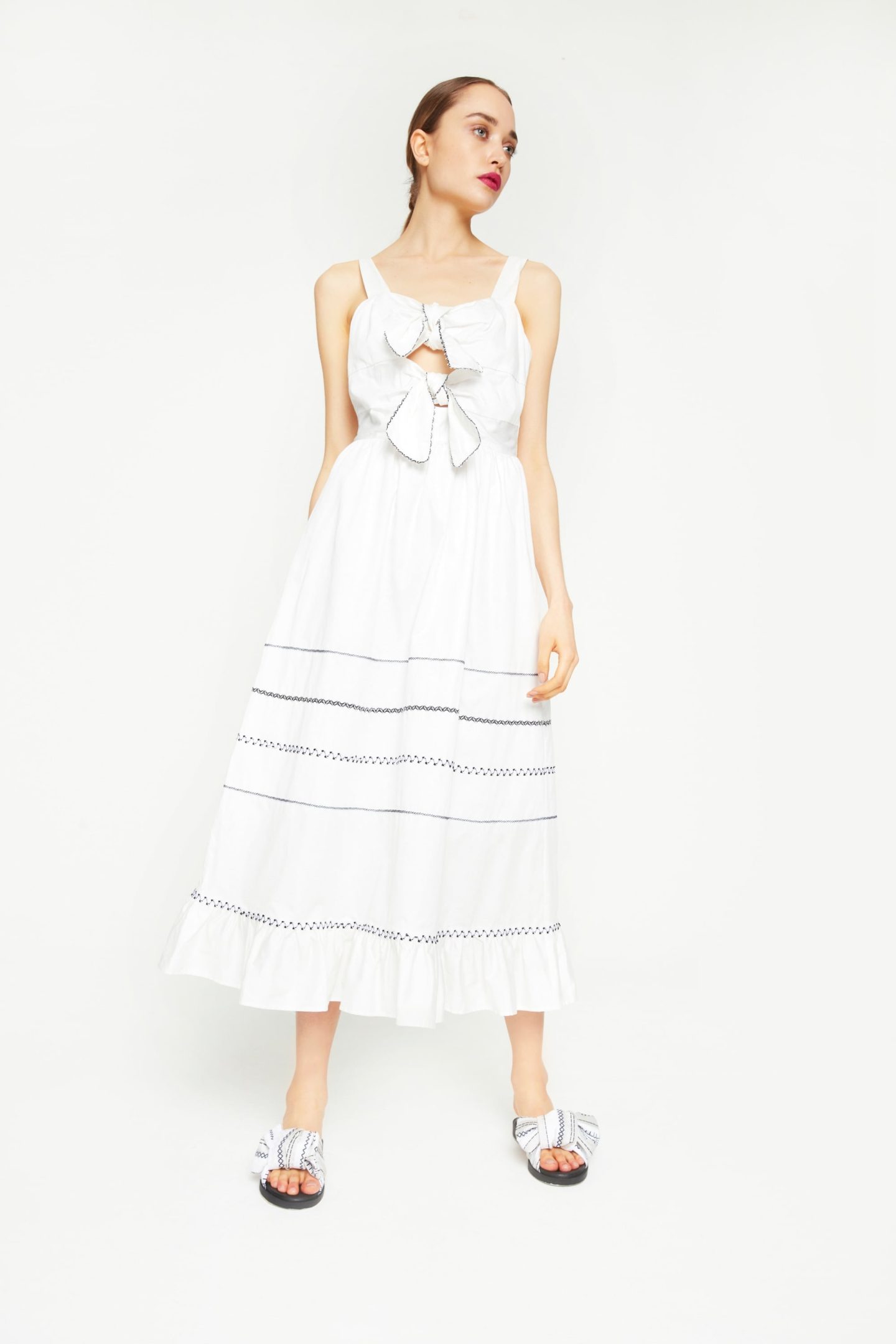 foxie-dox-tie-front-midi-dress-p995-5795_image